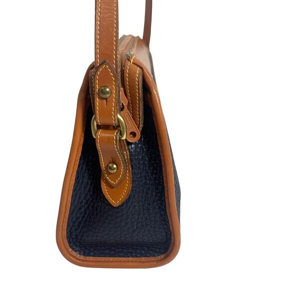 VTG Dooney Bourke Navy Blue / Tan Trim Zip Top Shoulder Crossbody Bag  USA Charm - Picture 3 of 12